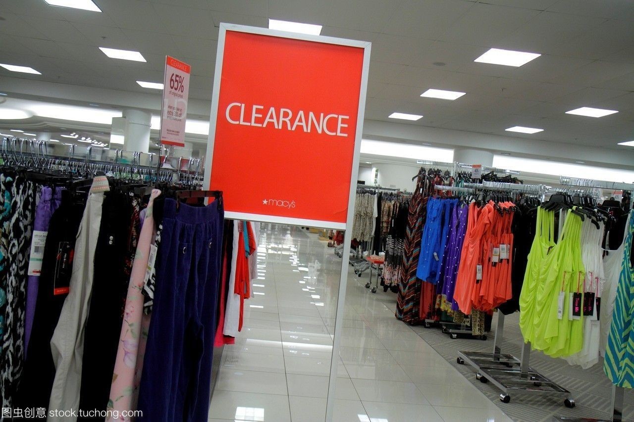 探索迈阿密达德兰商场的时尚购物体验 梅西百货女装专区的魅力